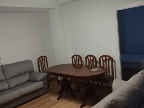 Piso en calle Horno de Abad