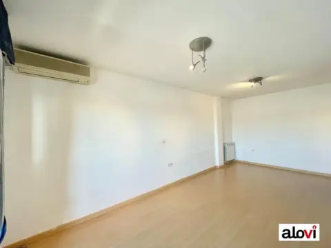 Piso en Avenida de Maracena
