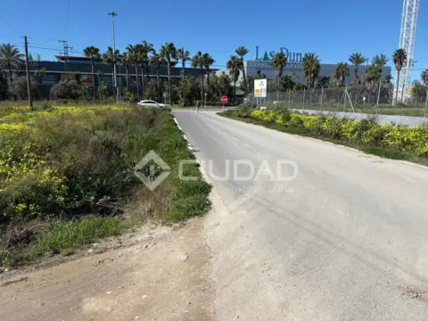 Terreno en Ctra Jerez-Ctra del Puerto