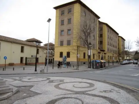 Piso en Avenida del Capitán Moreno