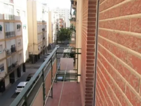 Piso en calle Doctor Enrique Hernández