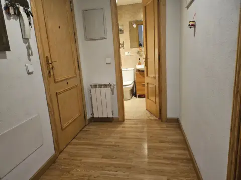 Piso en calle Colmenar