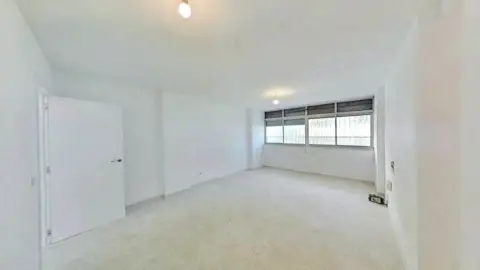 Piso en Naranjo-La Serna