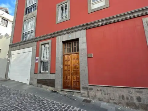 Piso en calle de Frías, 3