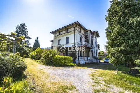 Chalet en Avenida de Prahua