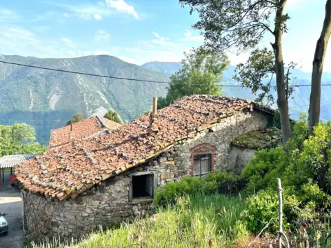 Casa en calle Pevidal