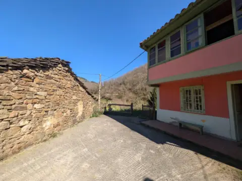 Chalet en calle Castañedo