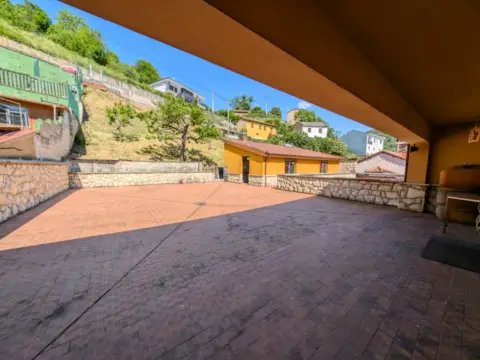 Chalet en Carretera General