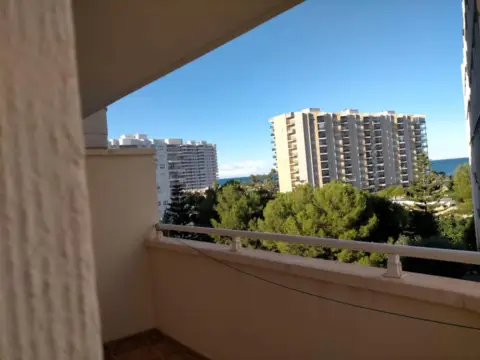 Apartamento en calle de la Valldigna, 10