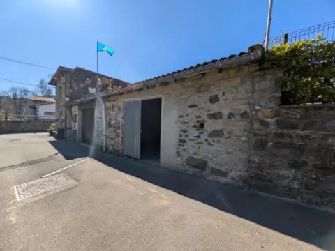 Casa adosada en calle Cuérigo