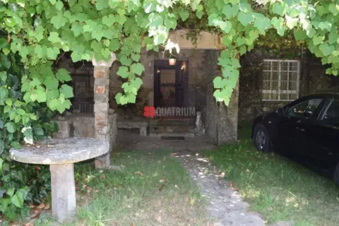 Chalet en calle Lugar O Carballo
