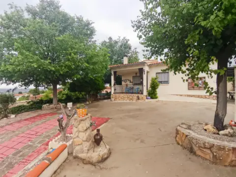 Chalet en calle Candilera