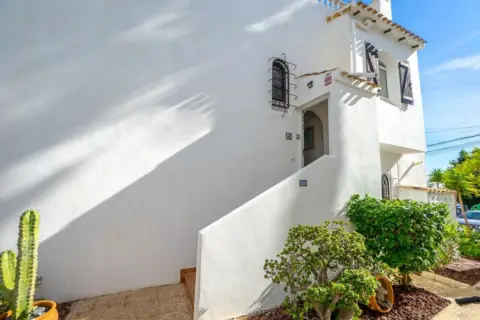 Casa en Carrer de Manuel de Falla