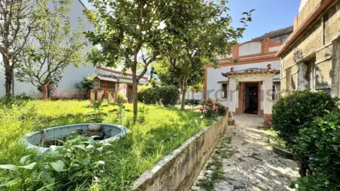 Casa en calle de Canadelo Baixo