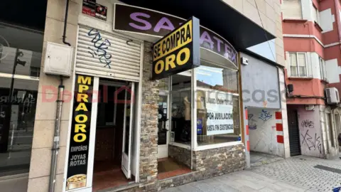 Local comercial en calle de Sanjurjo Badía, 202