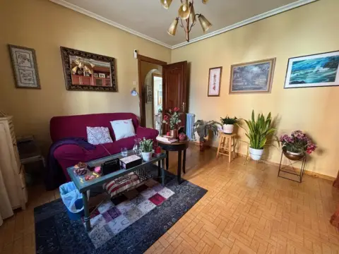 Casa en Trobajo del Camino