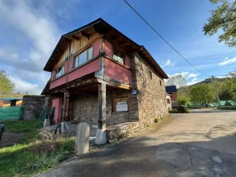 Casa en calle calle Lg Sancedo