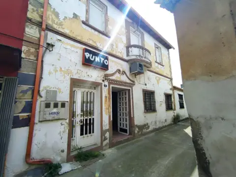 Casa en calle Medulas