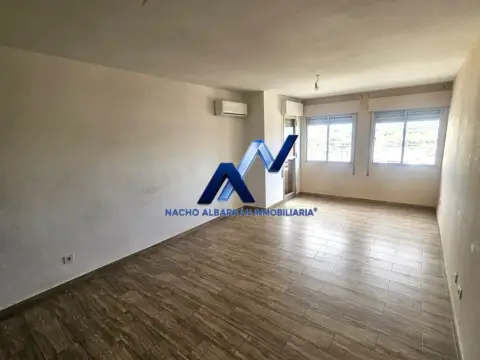 Piso en Pardaleras