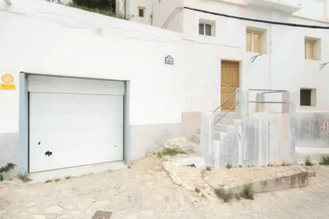 Casa en calle Bajada Del Brocal