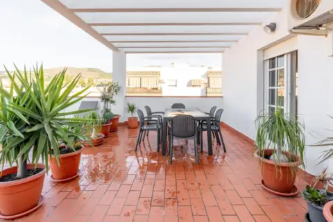 Ático en calle País Vasco