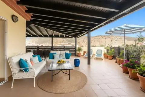 Ático en calle del Azahar