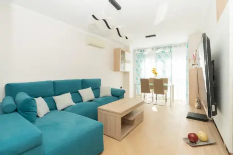 Piso en calle Romero Civantos