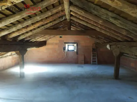 Casa rústica en La Salceda