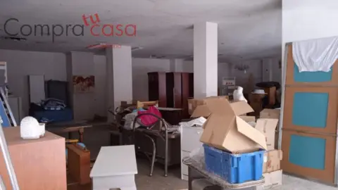 Local comercial en Ctra de Villacastin