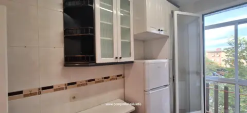 Piso en calle del Clavel