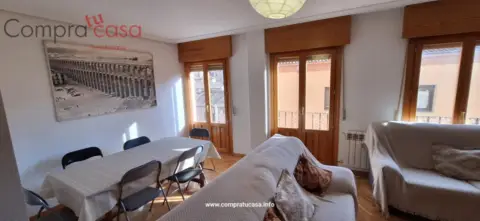 Dúplex en calle de Arturo Merino