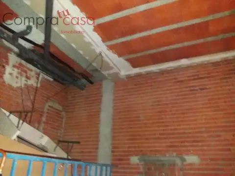 Local comercial en calle de Agapito Marazuela