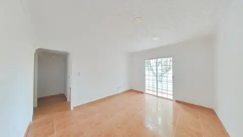 Piso en La Torre-roja-Campreciós-Grup Sant Jordi