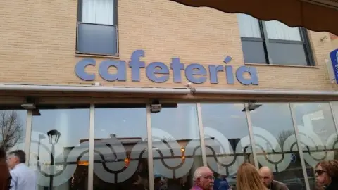 Local comercial en Avenida del Obispo Quesada