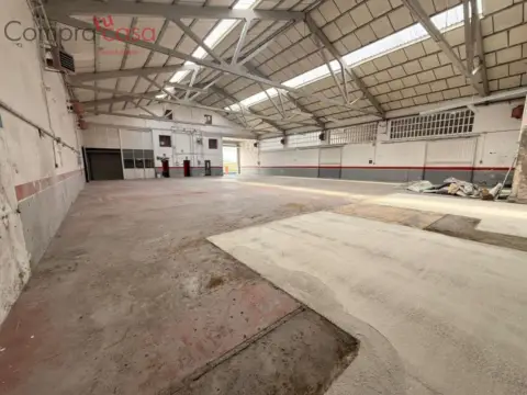 Nave industrial en Poligono  El Cerro