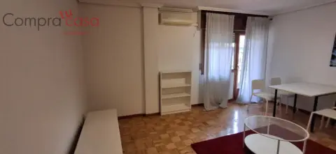 Piso en Avenida del Acueducto