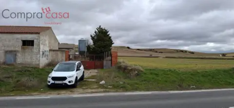 Nave industrial en calle Poligono 1, nº Parcela 6