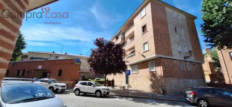 Piso en calle del Teniente Ochoa