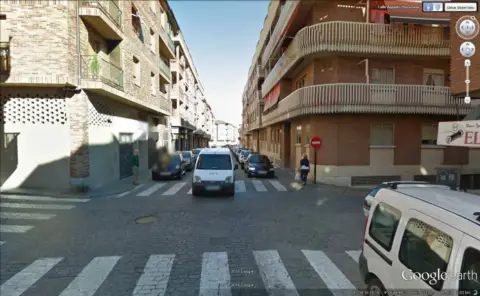 Local comercial en calle los Arrollos