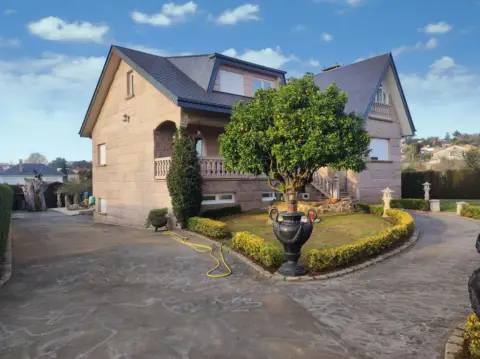 Chalet en calle de León Felipe