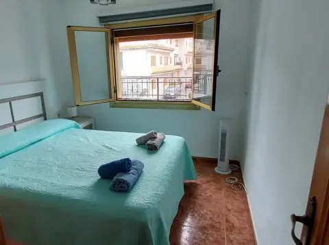 Casa adosada en Carrer de la Roa, 17