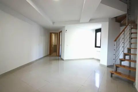 Dúplex en calle del Hospital