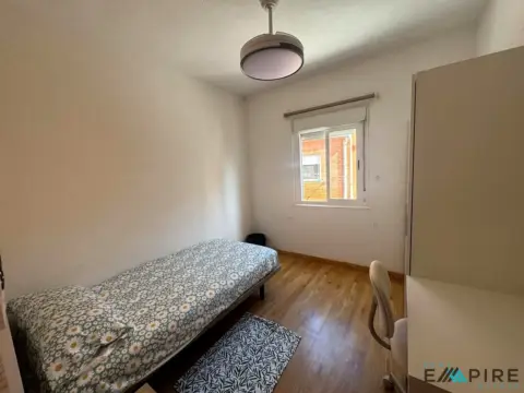 Habitación en calle Estudiantes