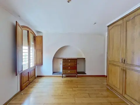 Casa en Nucleo Urbano 34