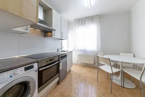 Piso en calle de San Miguel