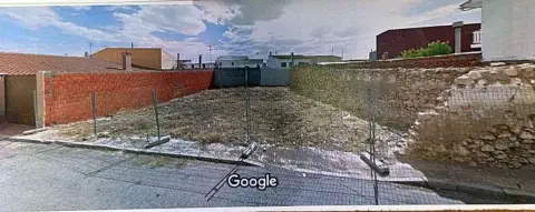 Terreno en calle del Dos de Mayo