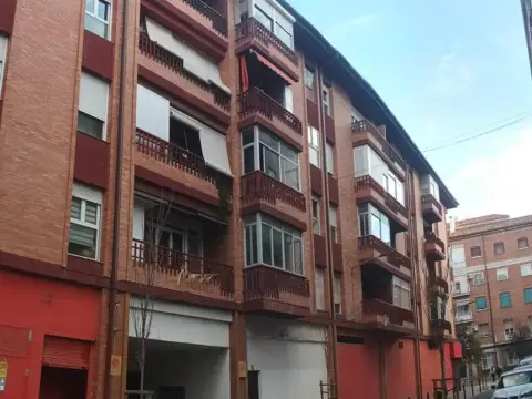 Garaje en calle San Íñigo