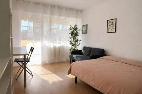 Estudio en calle de Fermín Caballero