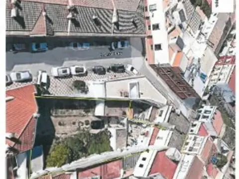 Chalet en calle de Clara Campoamor, 28