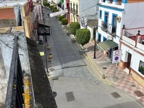 Chalet en calle de Clara Campoamor, 28